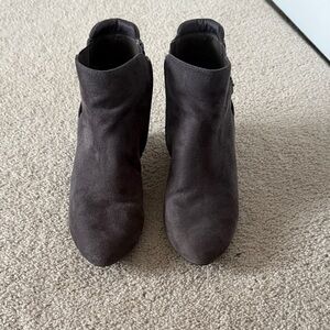Women's Gray Ankle Boots